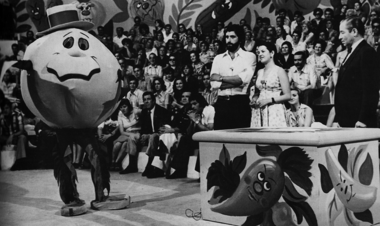«Un, dos, tres... responda otra vez» - 1976