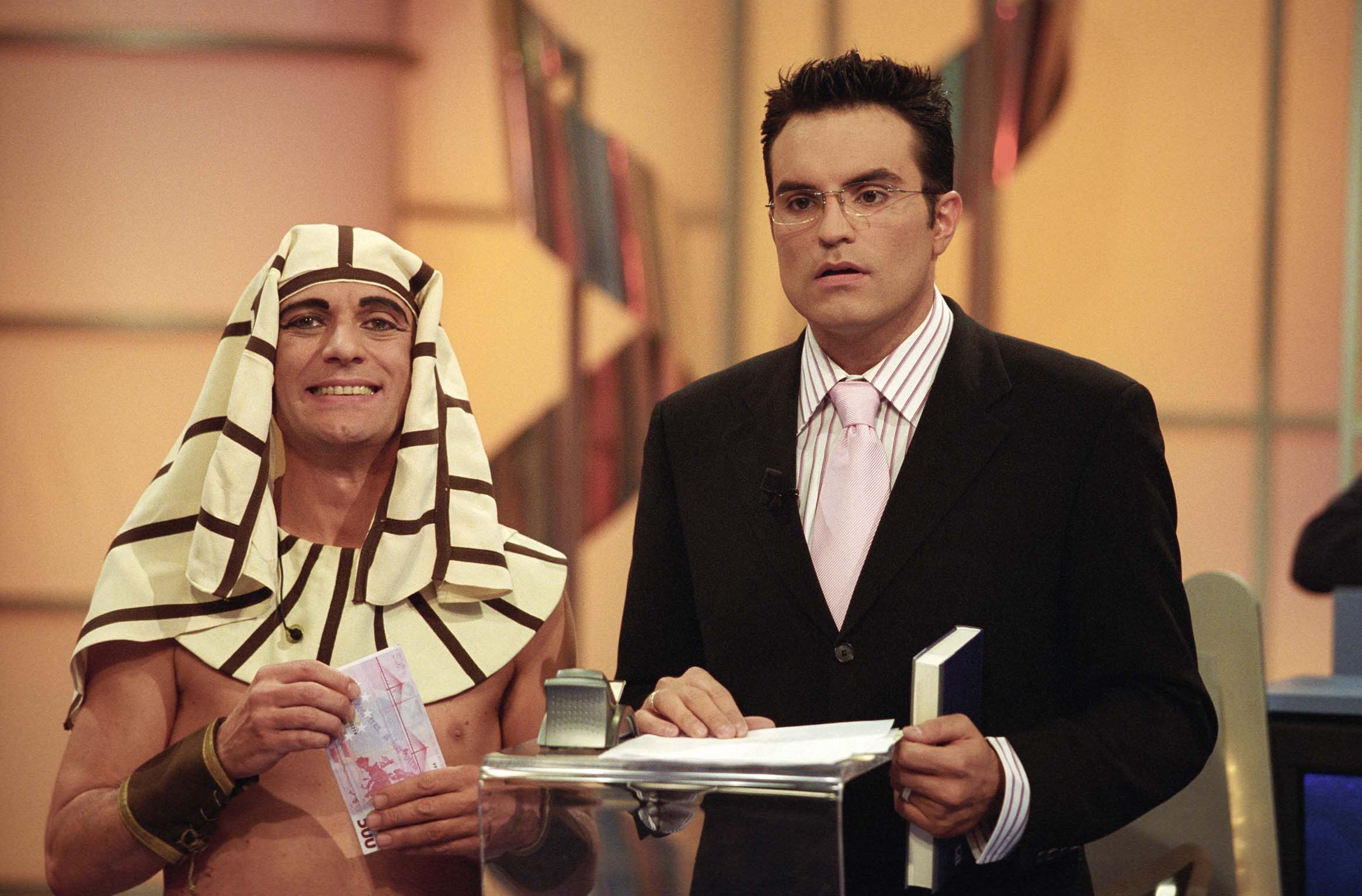 «Un, dos, tres... ¡a leer esta vez!» - 2004
