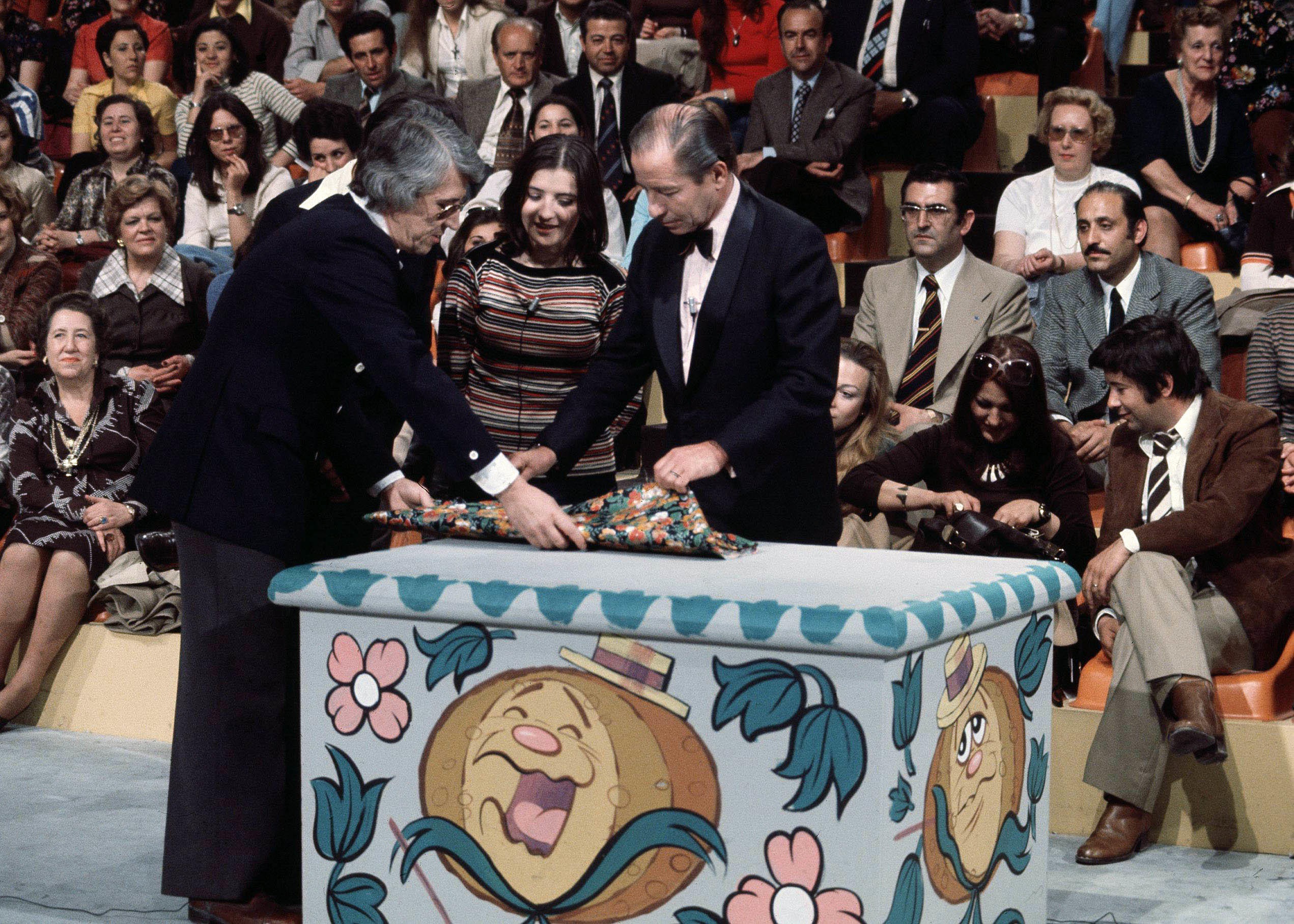 «Un, dos, tres... responda otra vez» - 1976