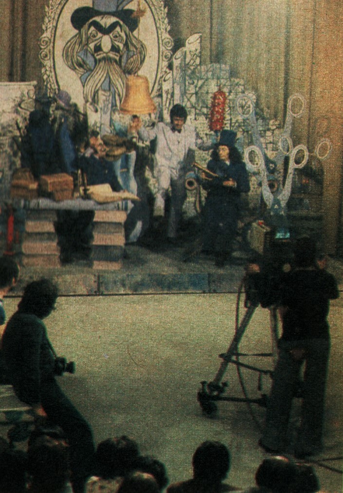 «Un, dos, tres... responda otra vez» - 1976
