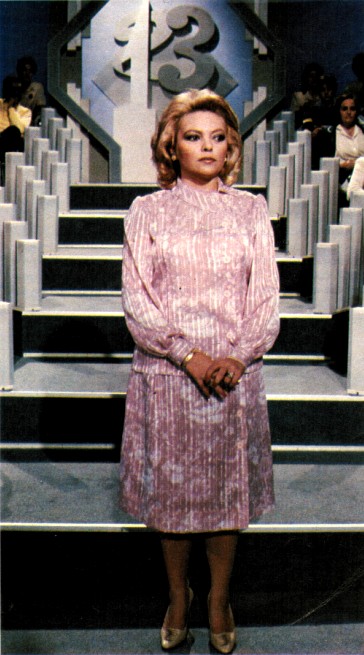 Mayra Gómez Kemp - «Un, dos, tres...» (1982)