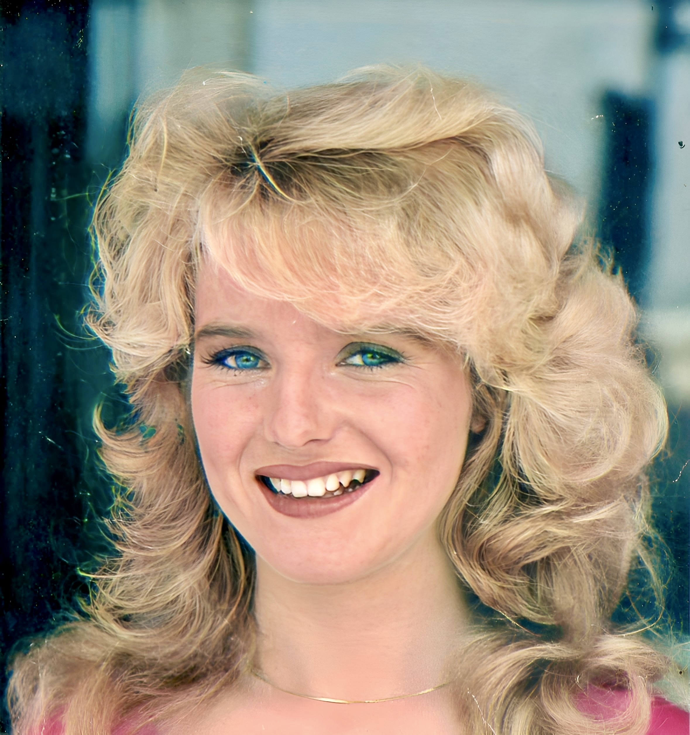 Naomi Unwin - «Un, dos, tres...» (1984)