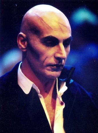 «Un, dos, tres... ¡a leer esta vez!» - 2004