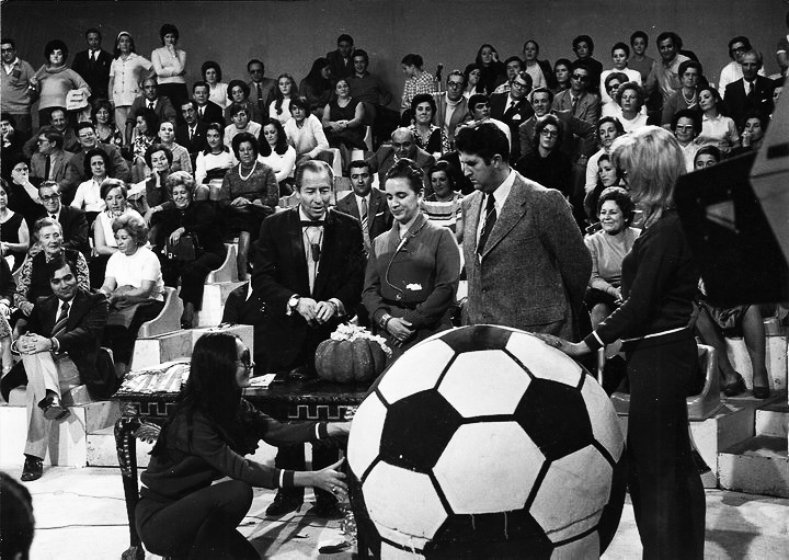 «Un, dos, tres... responda otra vez» - 1972