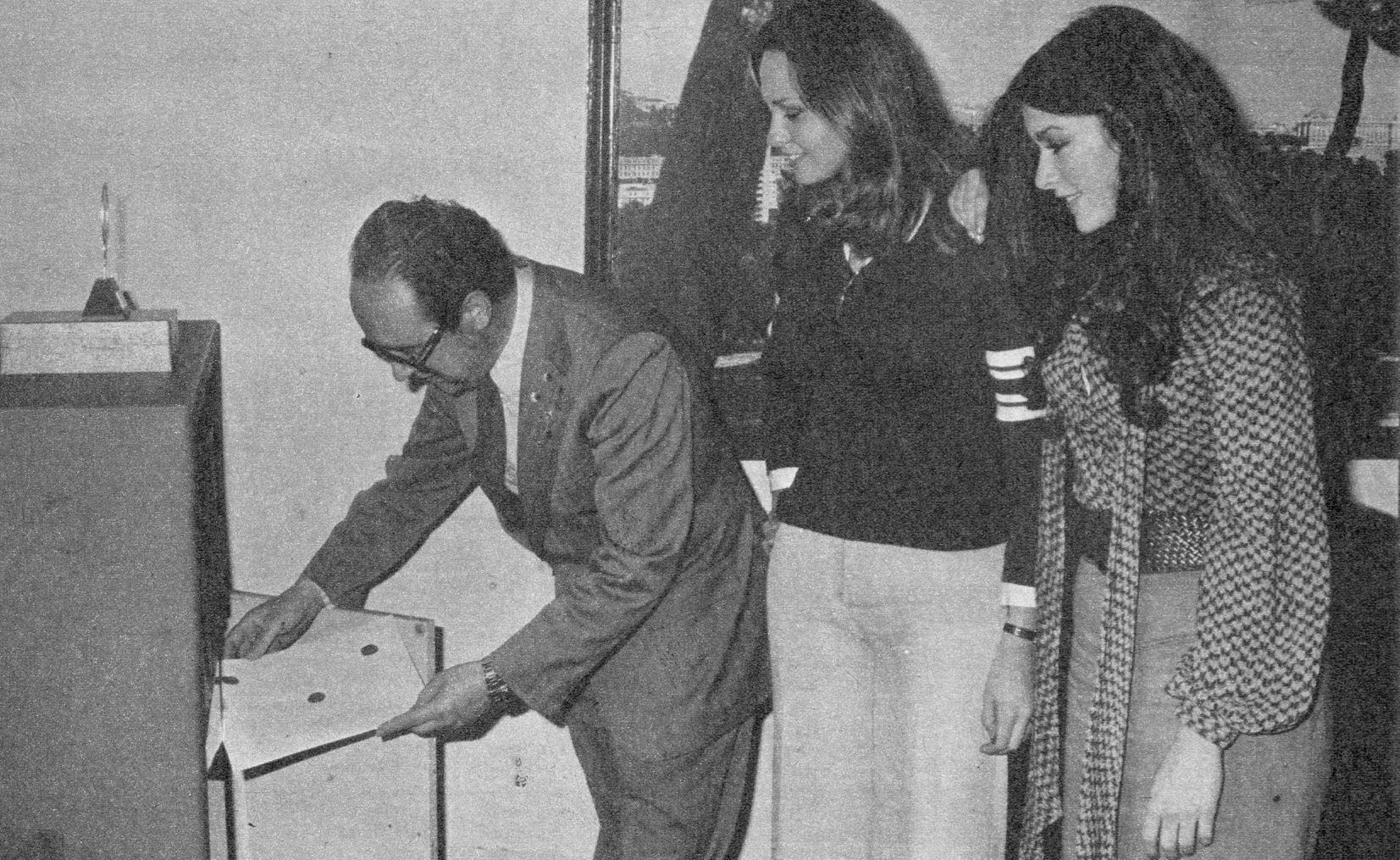 «Un, dos, tres... responda otra vez» - 1976