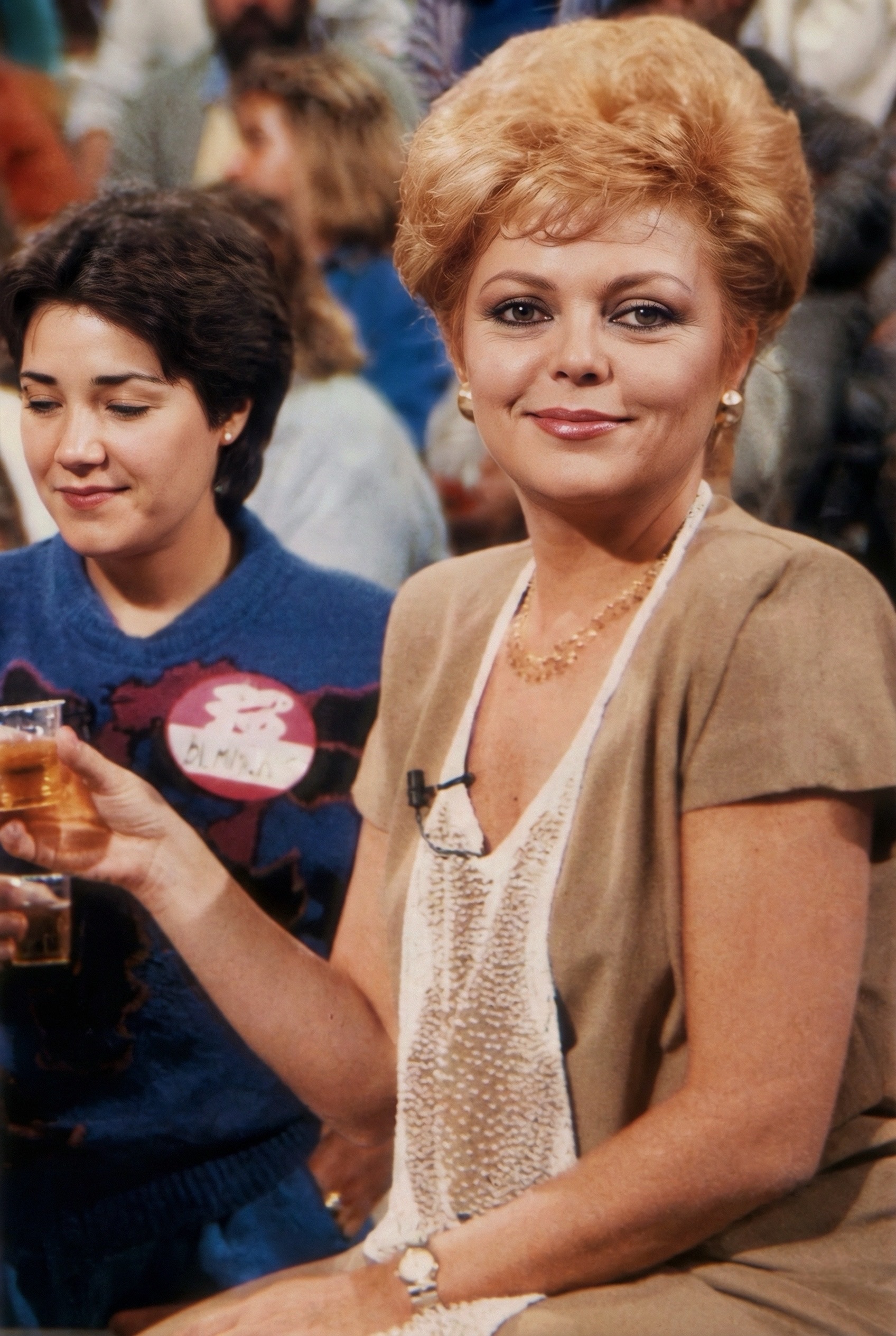 Mayra Gómez Kemp - «Un, dos, tres...» (1985)